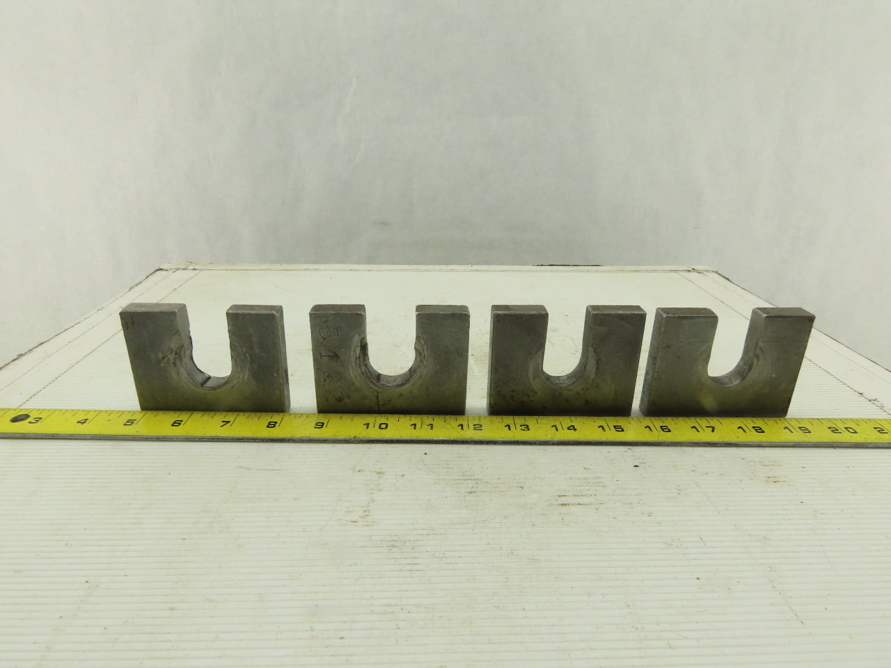 3-1/4" x 2-1/2" Slotted Steel Floor Machine Table Shim 1/2" Thick Lot Of 4