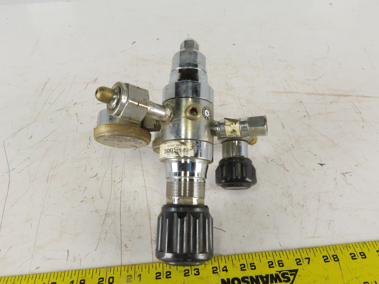 Victor HPT500-125-580-DK High Purity Gas Pressure Regulator 3000 PSI