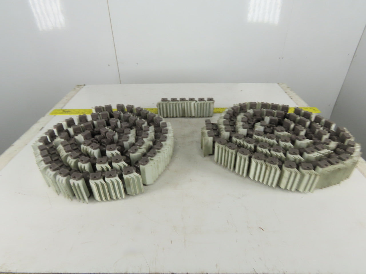 2-1/2" Wide Rubber Top Gripper Conveyor Chain 3 pieces Totaling 15' Lot of 3