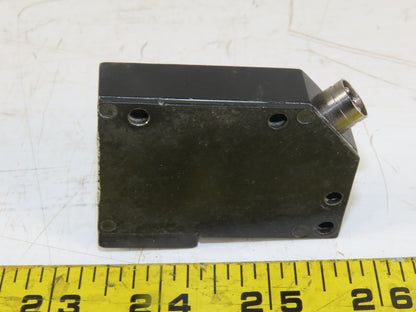 Baumer 15D9001/S13 10-30 VDC Photoelectric Sensor Emitter