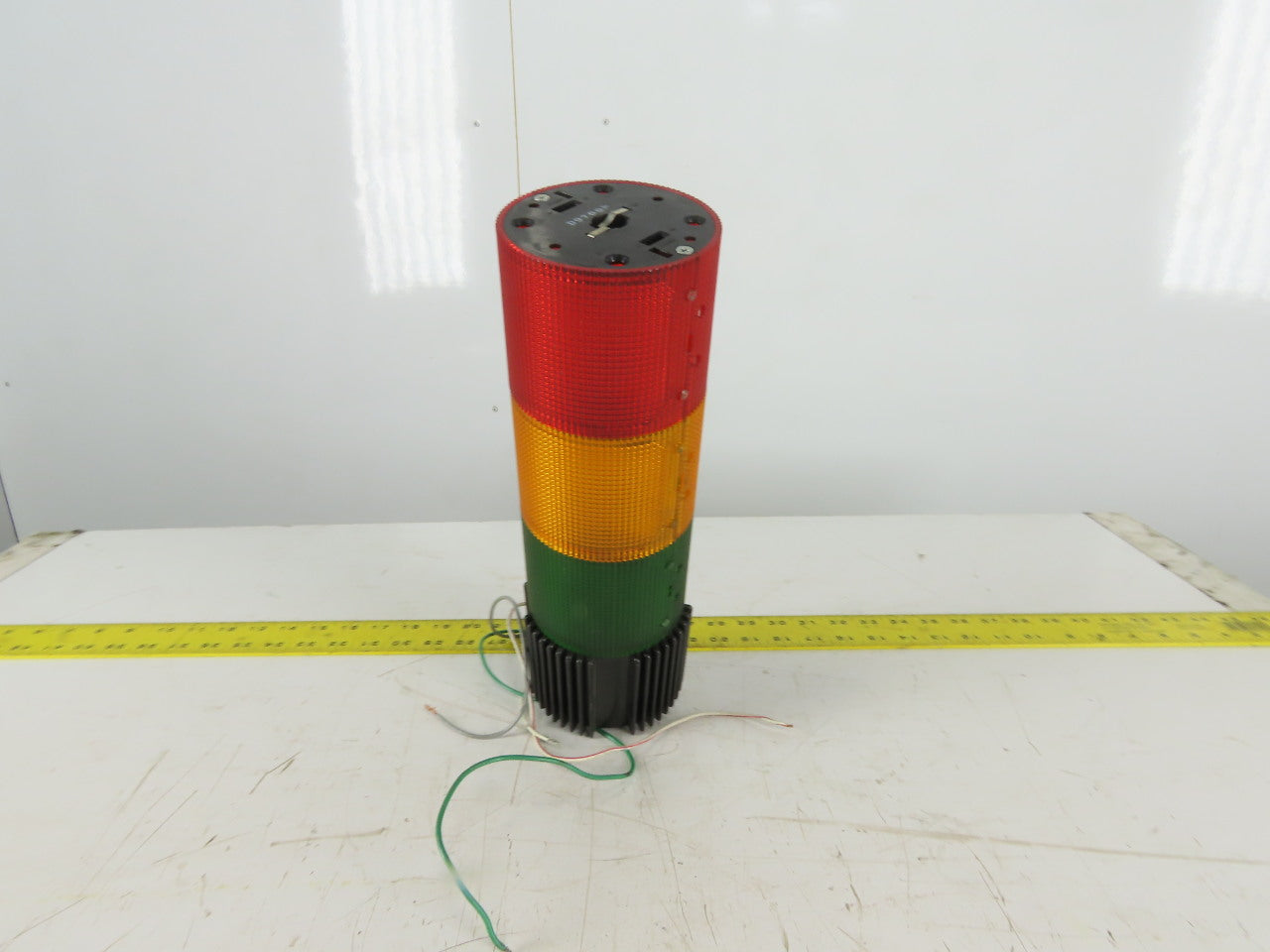 Federal Signal Model LSB Litestak 24V 3 Light Stack Tower Red Amber Green No Cap