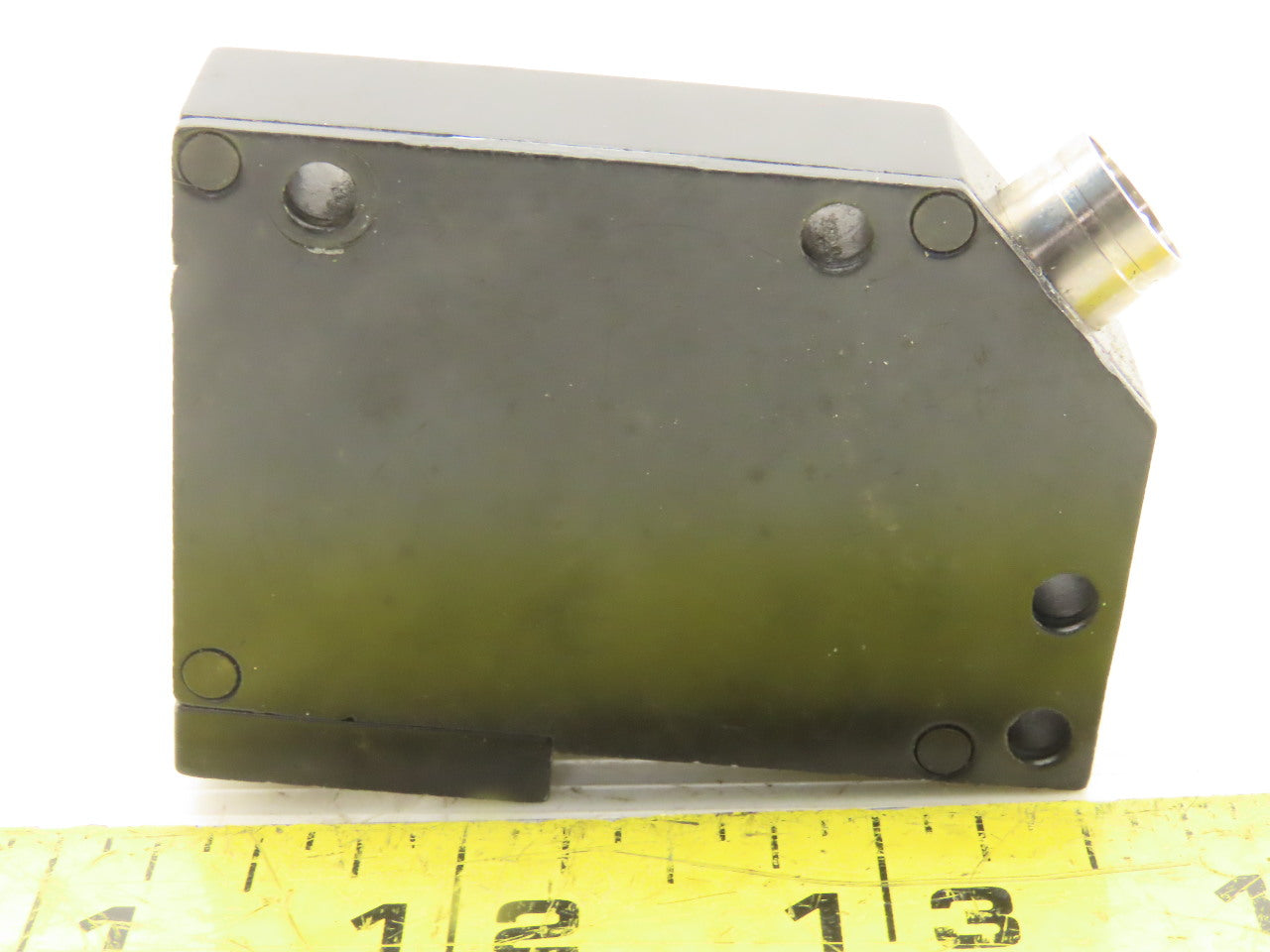 Baumer FSDM 15D9001/S13 10-30VDC Photoelectric Emitter