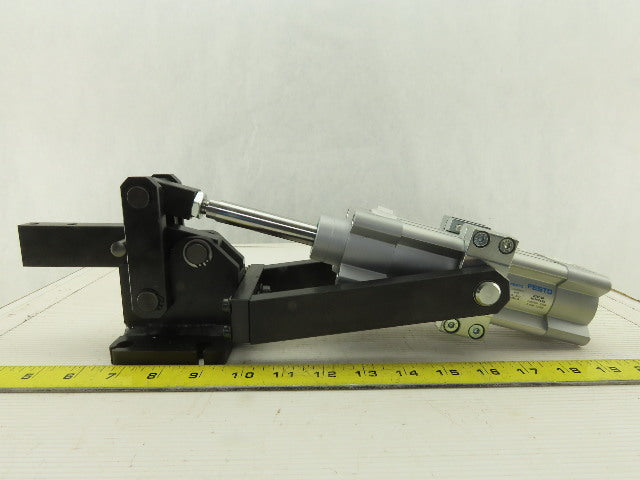 Vektek AMF 6825CE-4 Heavy Duty Vertical Pneumatic Toggle Clamp