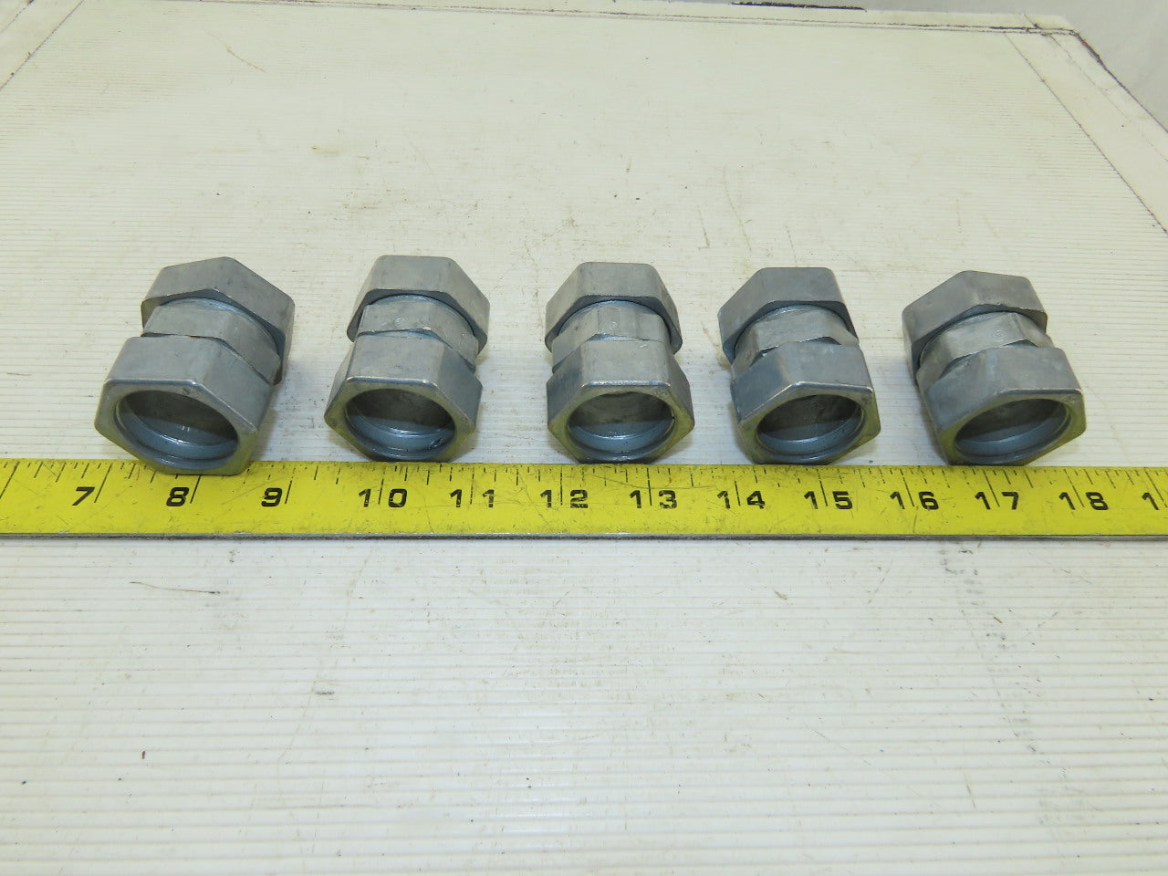1" Rigid EMT Conduit Compression Coupling Lot OF 5