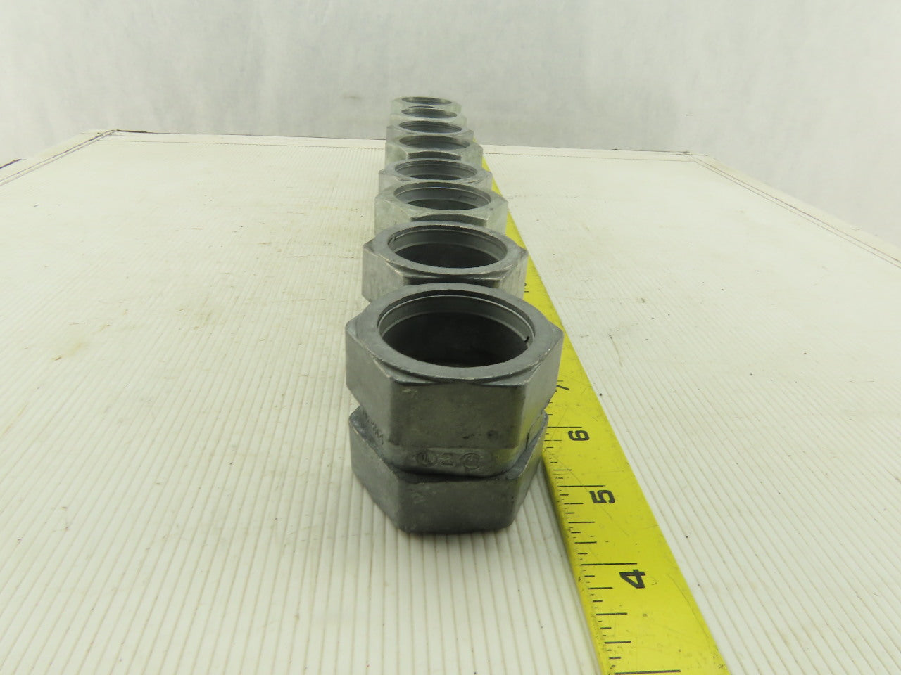 1-1/4" Rigid EMT Conduit Compression Coupling Lot Of 8