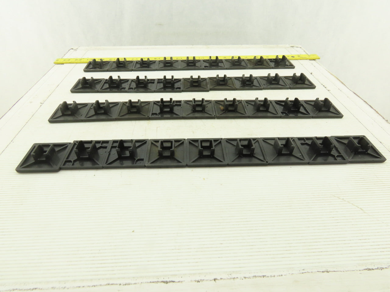 MK2500 50x50mm ABS Plastic 80/20 Style Snap In End Cap Lot Of 36
