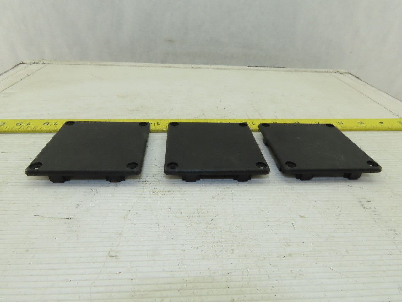 Item 0.0.196.90 80x80mm ABS Plastic Tube Finishing Conduit End Cap Lot Of 3