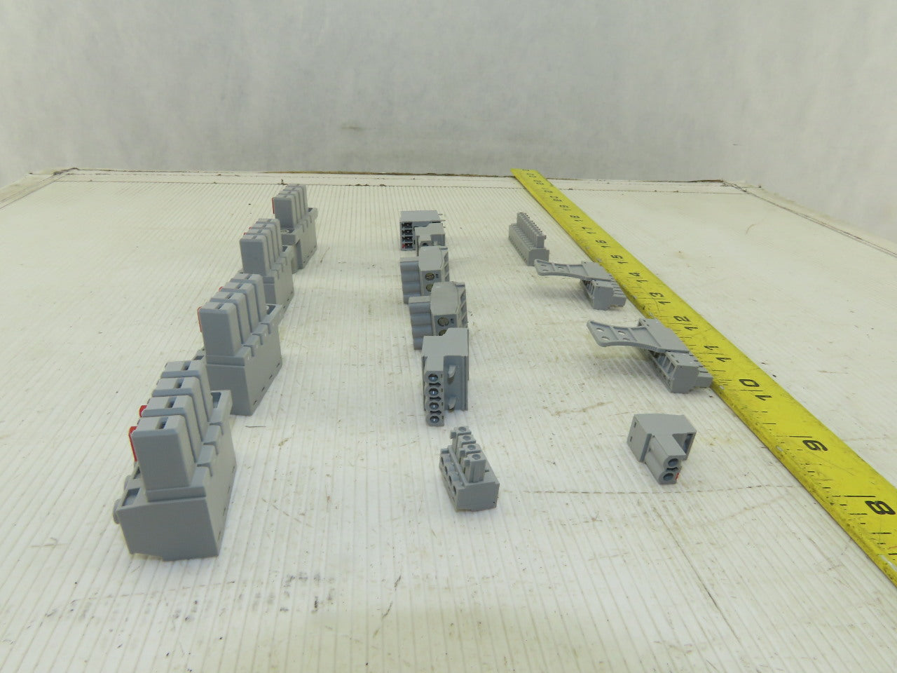 Phoenix Contact Multi Pole Contact Pluggable Wire Terminal Blocks Lot Of 14