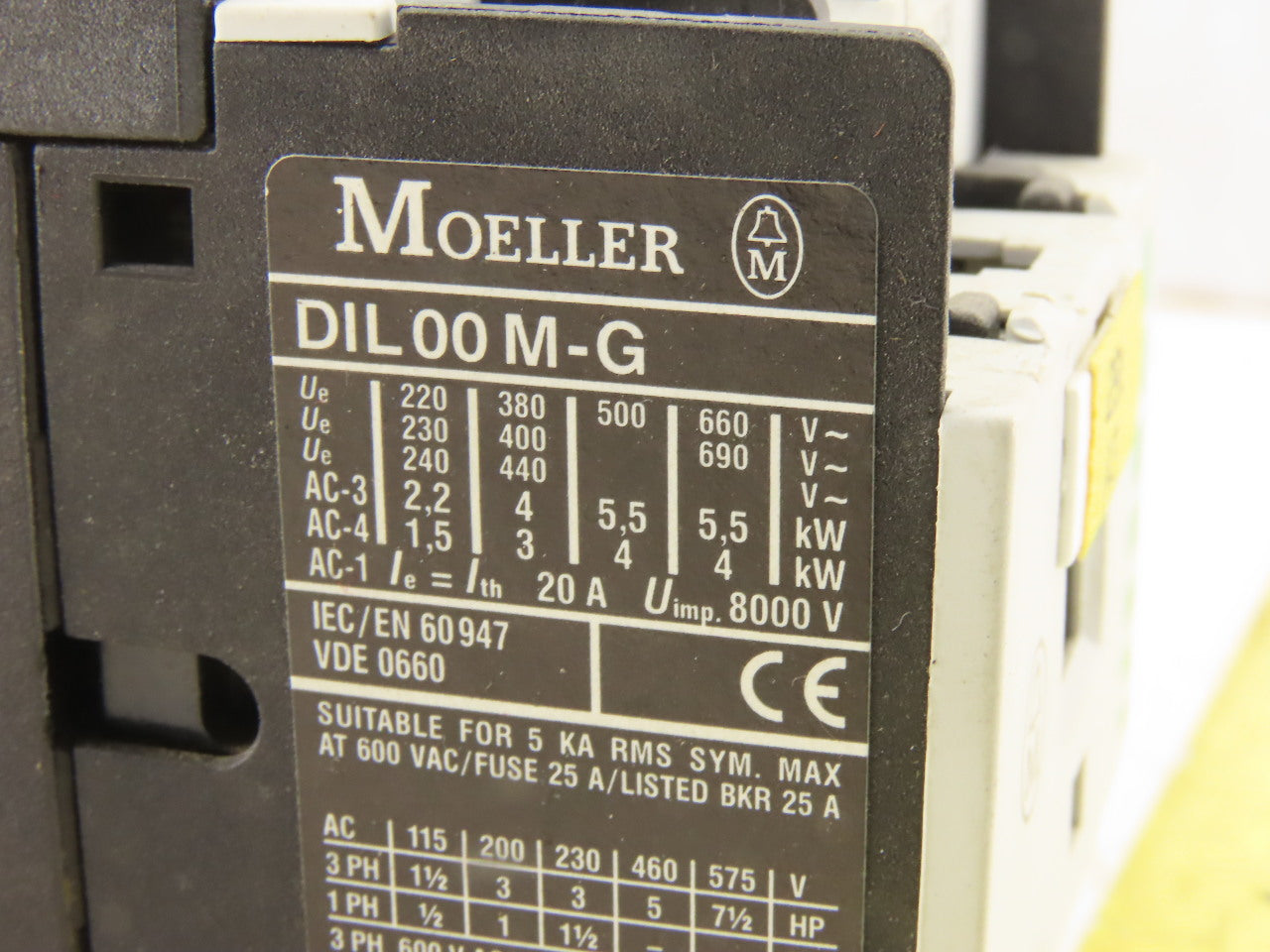 Moeller DIL00M-G 600V 3Ph 7.5Hp Contactor Relay Starter 24VDC