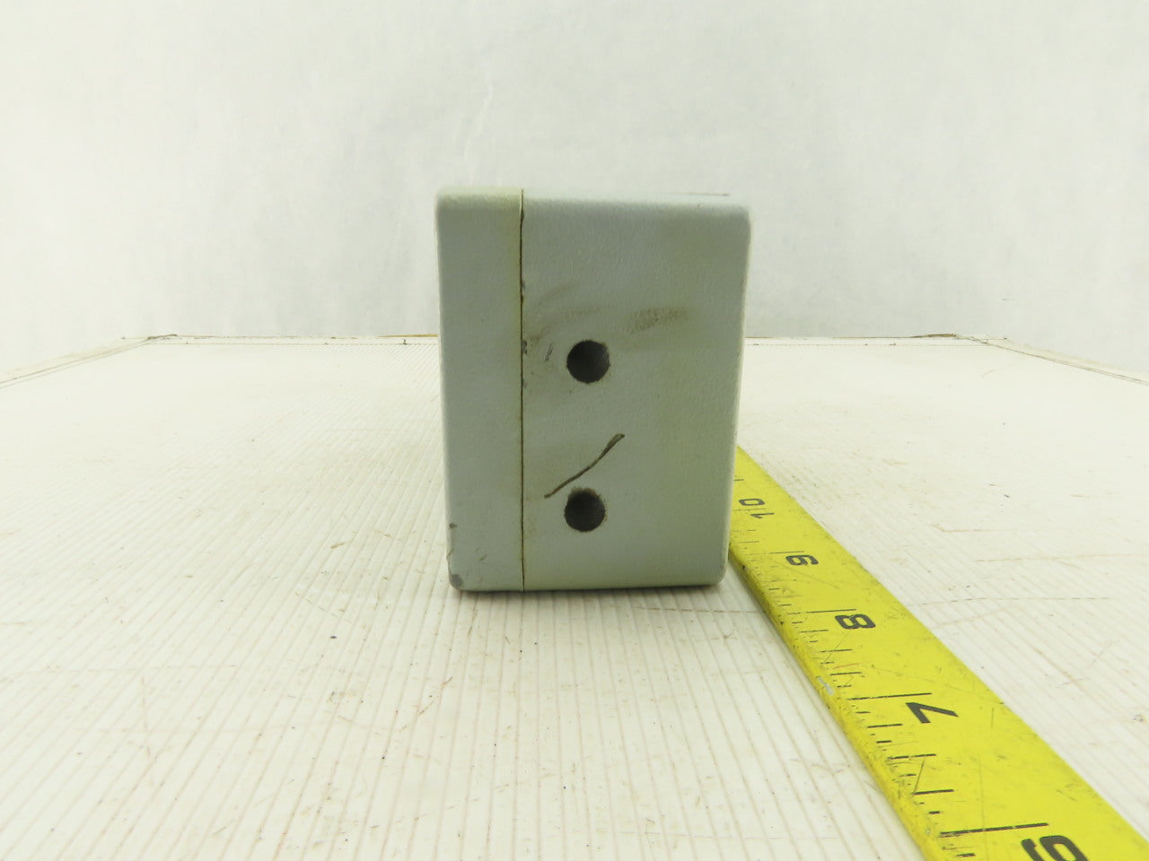 6-3/4" x 3 x 2-1/4" Steel Power Distribution Junction Box Modular Connector