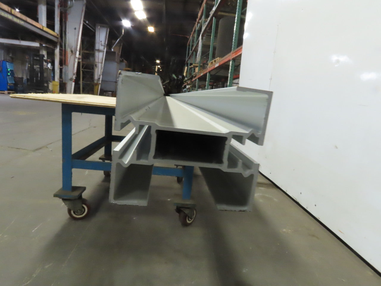 FlexLink XBCD Aluminum Modular Table Top Conveyor Center Beam 3000mm Long