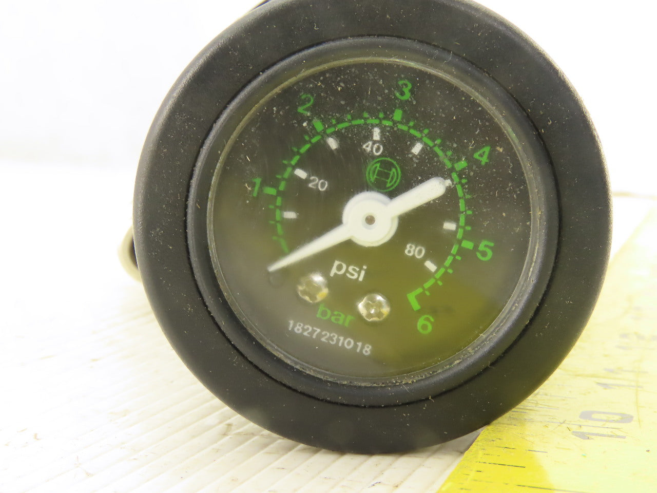 Bosch 0 821 302 569 Inline Air Regulator With Integrated Pressure Gage