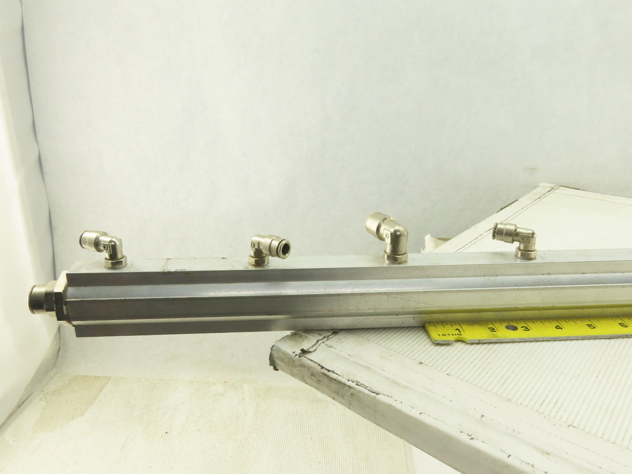 Aluminum Air Manifold Bar 14mm Push To Connect Supply 13 Port