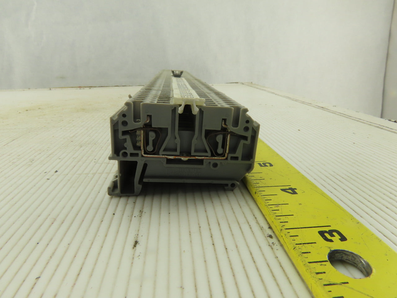 Phoenix Contact Typ ZFK2.5 600V 25A 25-12AWG Wire Terminal Block Lot Of 72