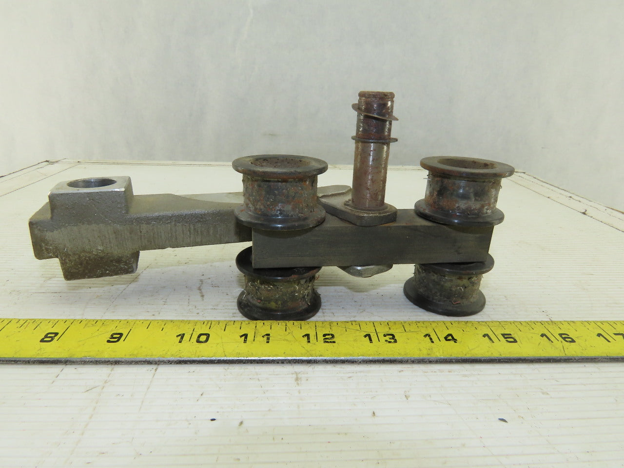 Homag Optimat KL73/A3 Material Feed Roller Assembly Arm Bracket
