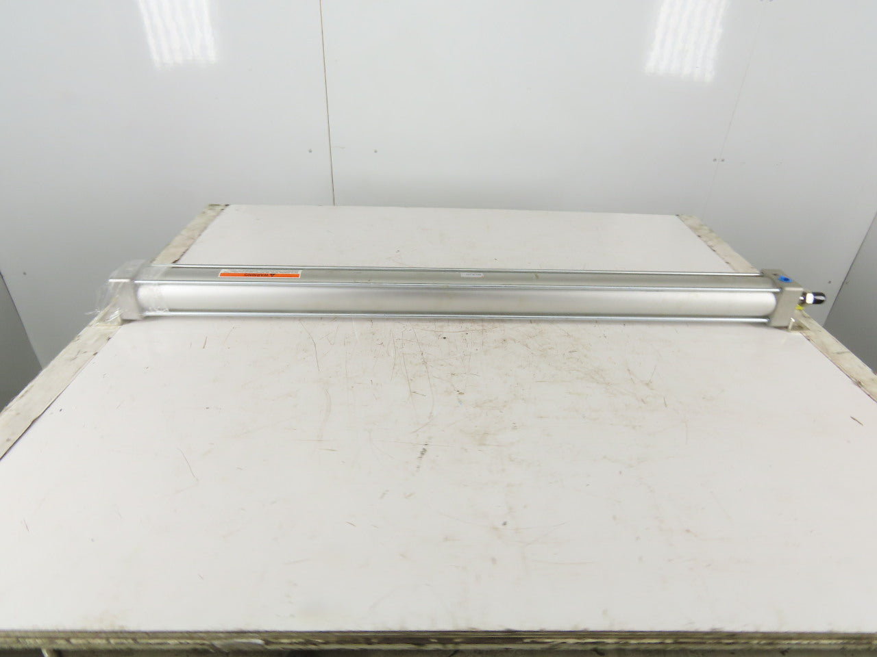 SMC MDBL63-995-X142US 63mm Bore 995 Stroke Double Acting Air Cylinder