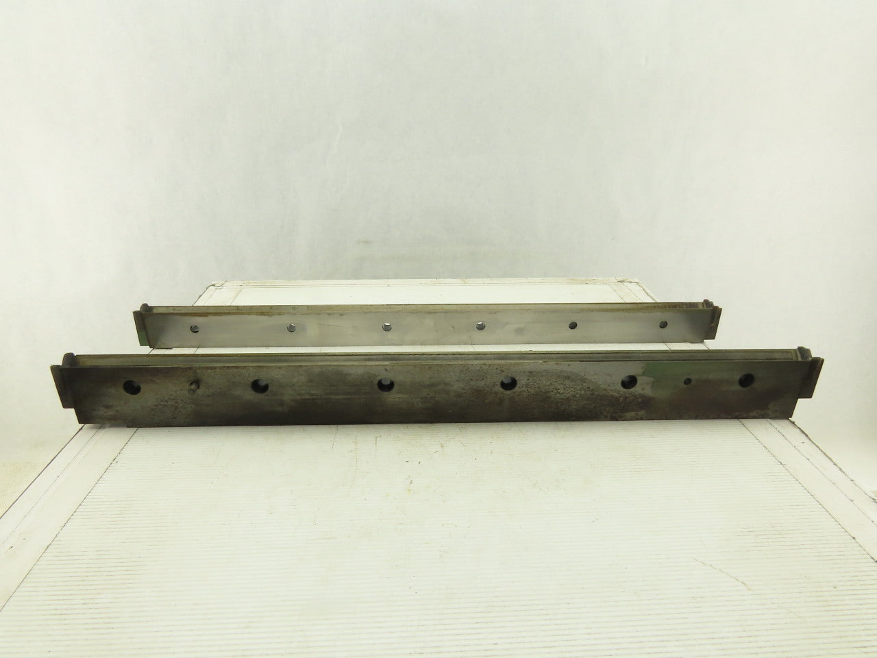 Elox 12-3816 DR Z Axis Ram V- Notch Slide Way EDM Machine Left Right Lot Of 2
