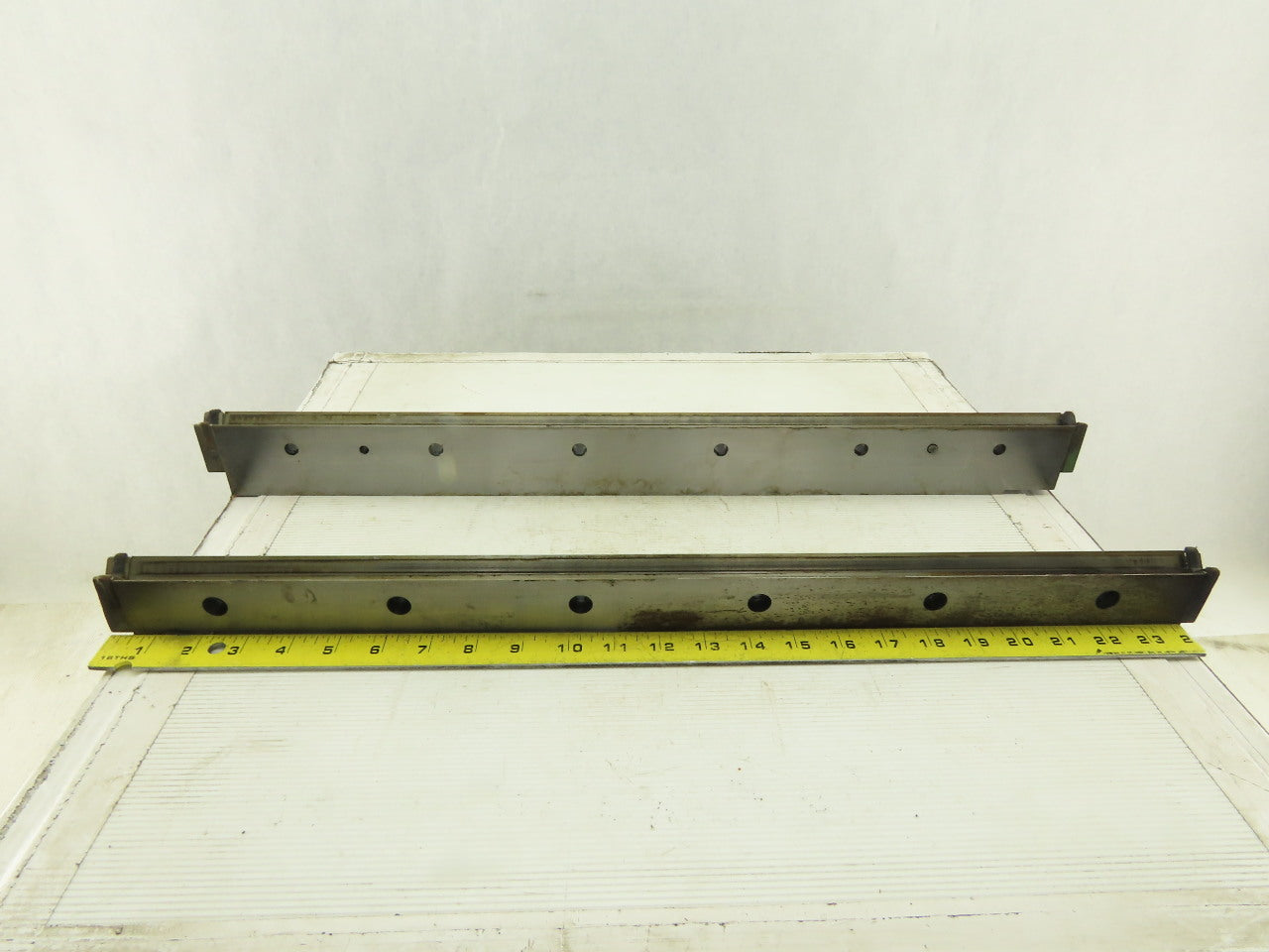 Elox 12-3816 DR Z Axis Ram V- Notch Slide Way EDM Machine Left Right Lot Of 2