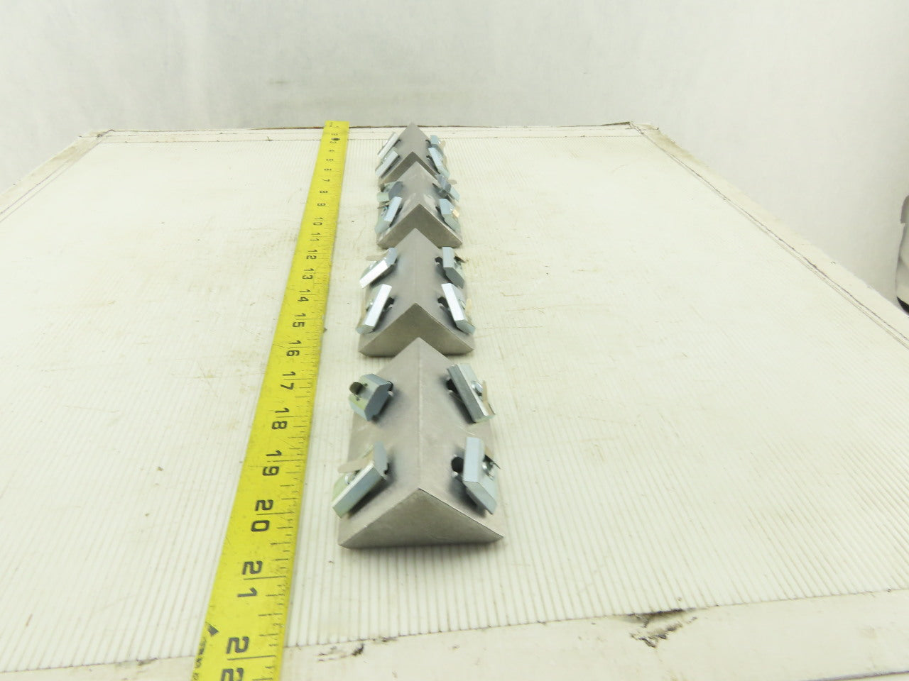 FlexLink XMFA 84B Modular Conveyor Beam Angle Bracket Lot Of 4