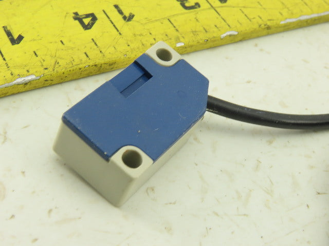 Telemecanique XS7H10NA340 Inductive Proximity Sensor