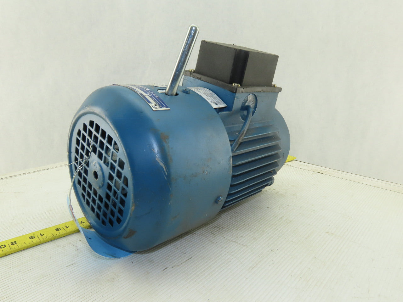 Ametric BFF5 80M 43 0.6Hp 1110 RPM 220-480V 50/60Hz 3Ph Brake Motor
