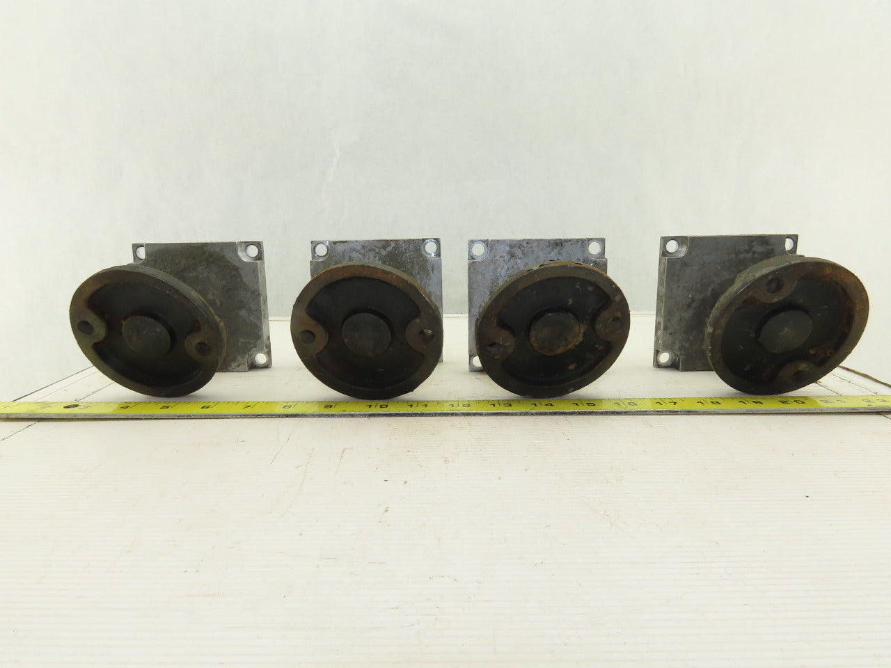 4" x 4" Modular Tube Aluminum Post Floor Leveling Feed Lot Of 4