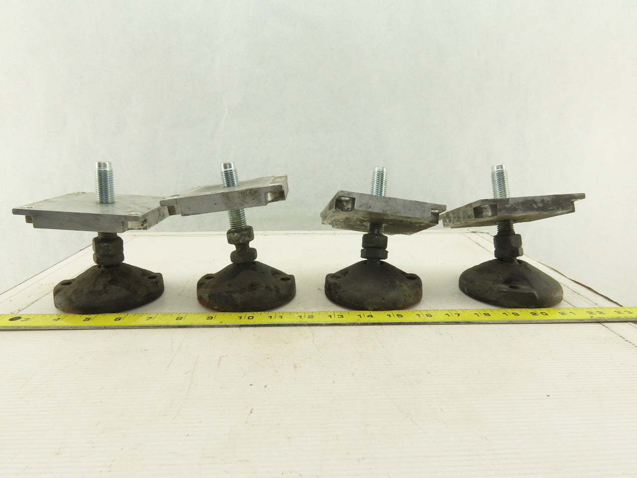 4" x 4" Modular Tube Aluminum Post Floor Leveling Feed Lot Of 4