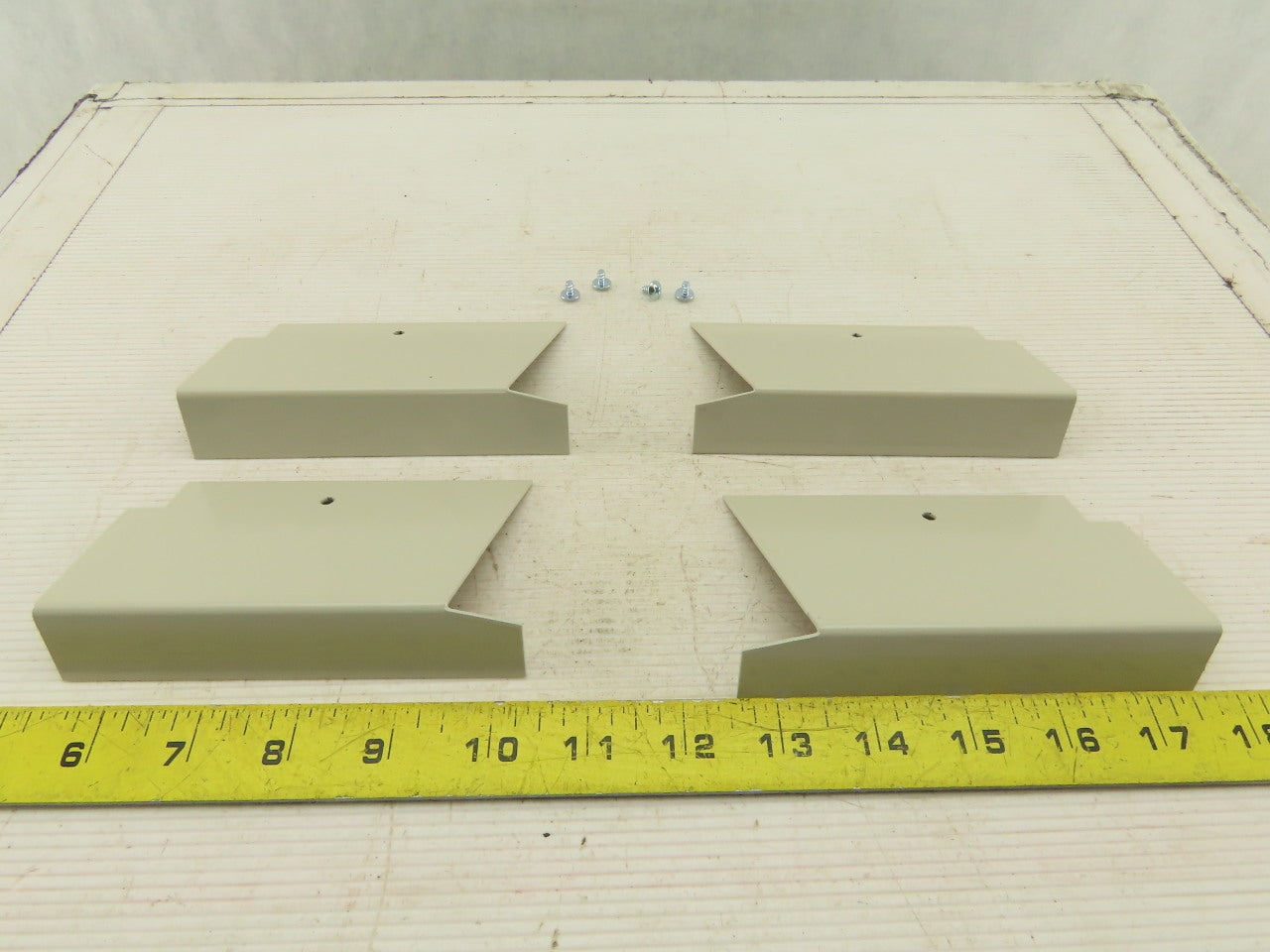 WittRock 1016 Sand Colored Locking End Plate Bed Bumper Kit Lot OF 2