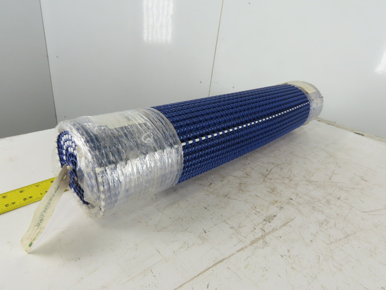 Habisit M1220-CL-POM 32-3/4" Wide Flat Mat Top Table Top Conveyor Chain 7'
