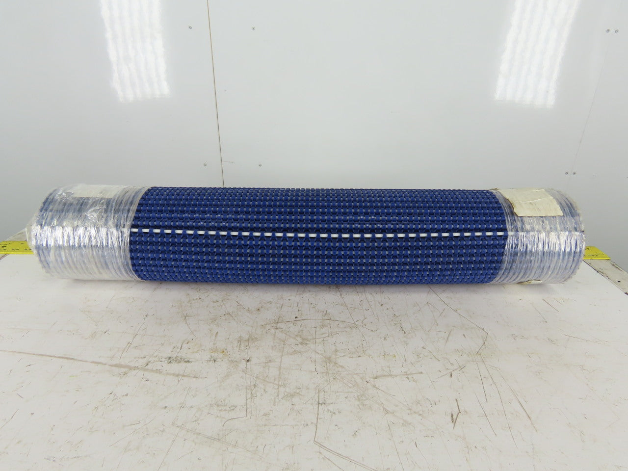 Habisit M1220-CL-POM 32-3/4" Wide Flat Mat Top Table Top Conveyor Chain 7'