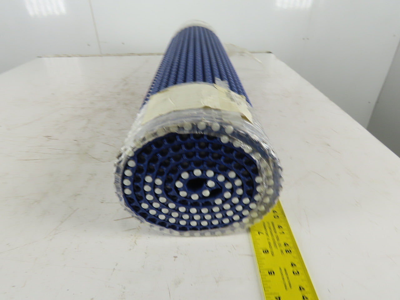 Habisit M1220-CL-POM 32-3/4" Wide Flat Mat Top Table Top Conveyor Chain 7'