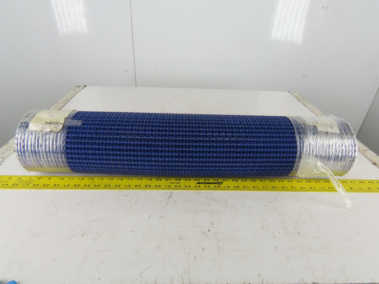Habisit M1220-CL-POM 32-3/4" Wide Flat Mat Top Table Top Conveyor Chain 7'