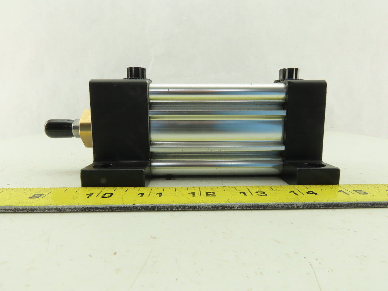 Parker C4MA2U14A 2" Bore 2" Stroke Double Acting Air Cylinder