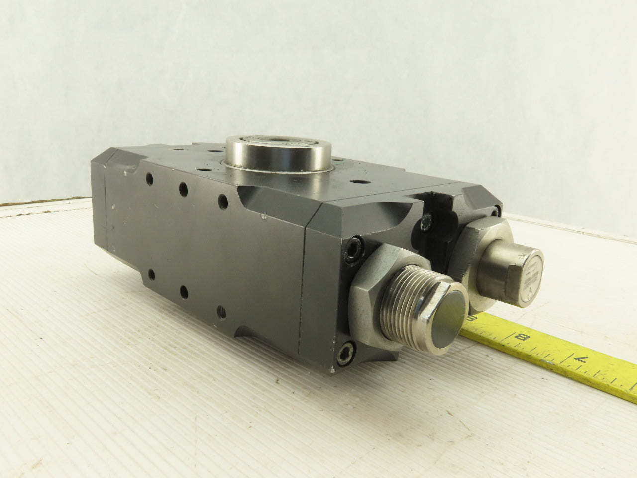 Sommer Automatic SF100-180N Pneumatic Rotary Actuator 180°