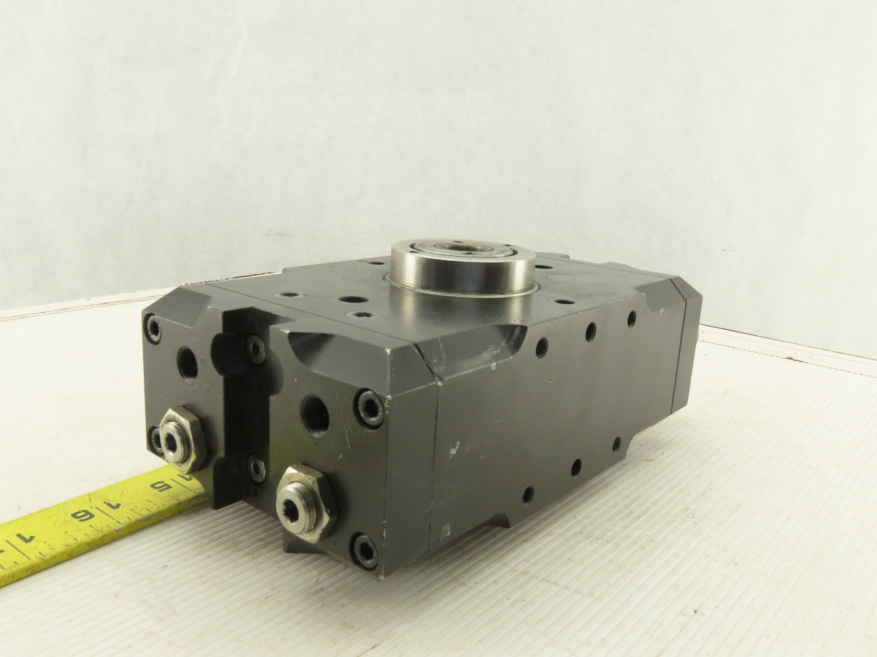 Sommer Automatic SF100-180N Pneumatic Rotary Actuator 180°