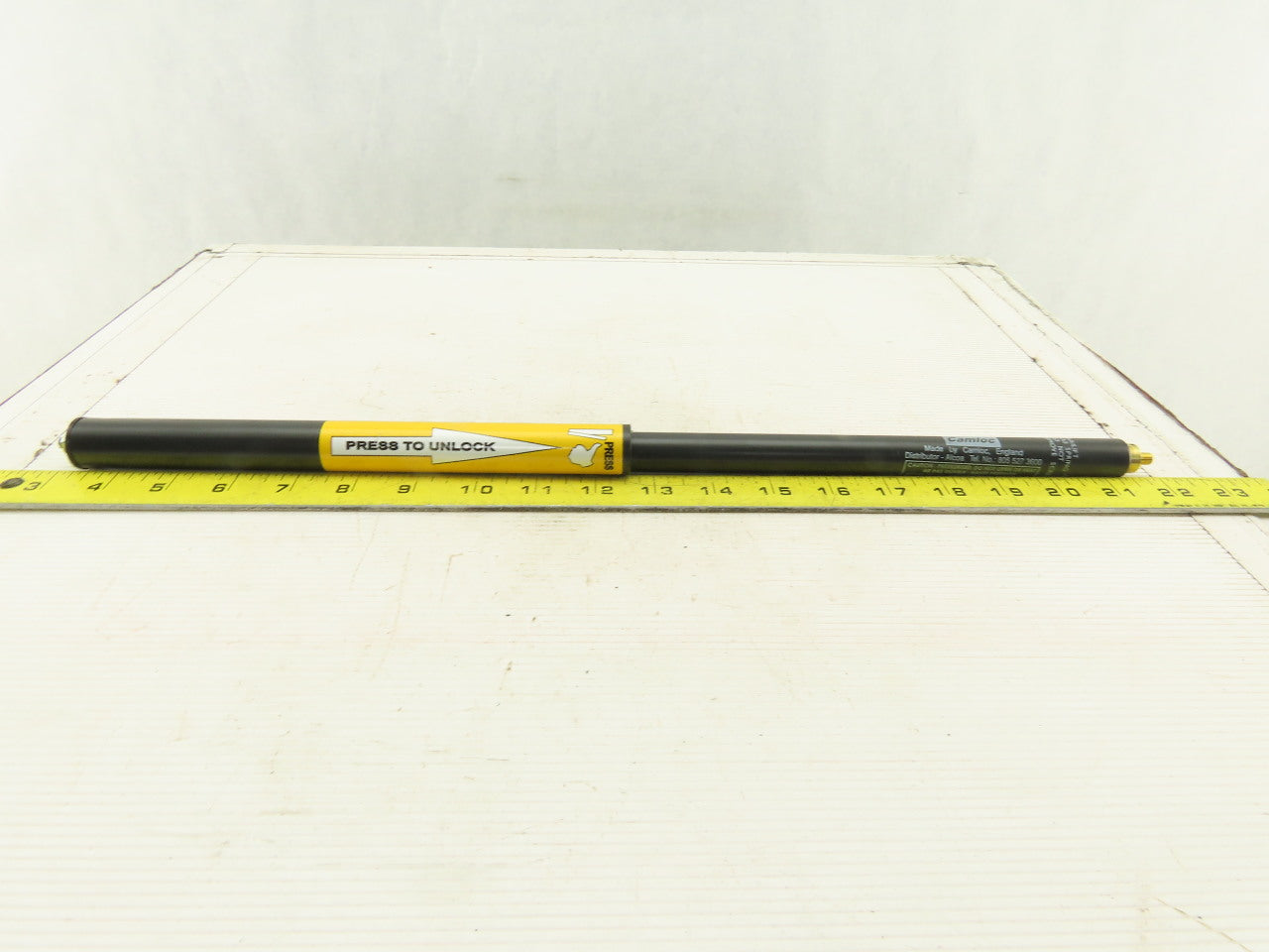 Camloc ECY8SA200239S8D Locking Gas Spring 650N 18" Long
