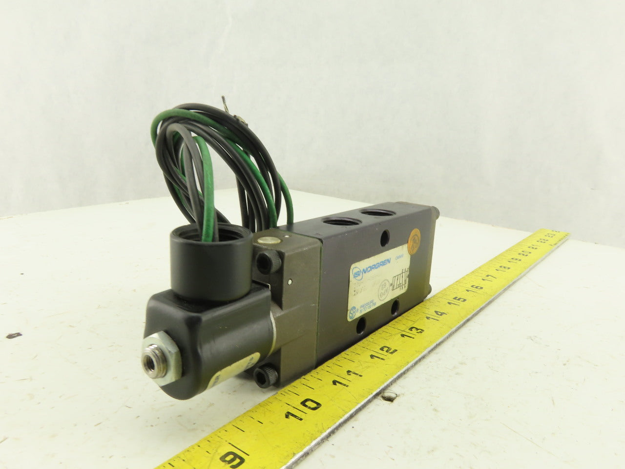 Norgren 375-02-081-S7 5/2 Position Single Solenoid Air Valve 24V