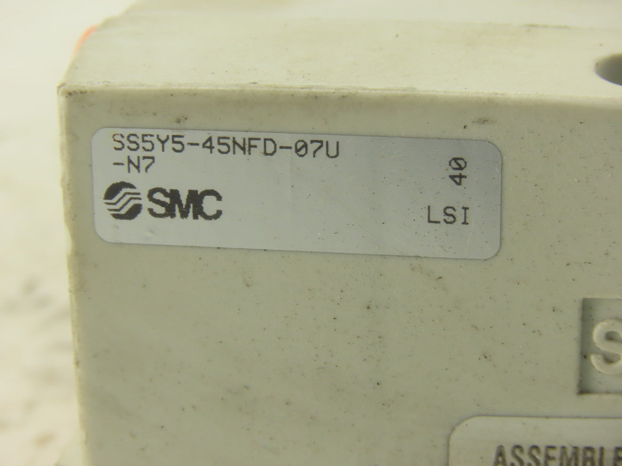 SMC SS5Y5-45NFD-07U Pneumatic Logic Manifold 24V Valve Bank