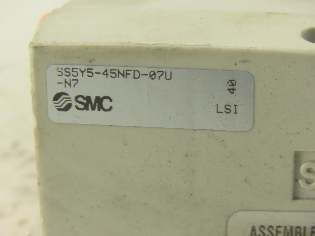 SMC SS5Y5-45NFD-07U Pneumatic Logic Manifold 24V Valve Bank