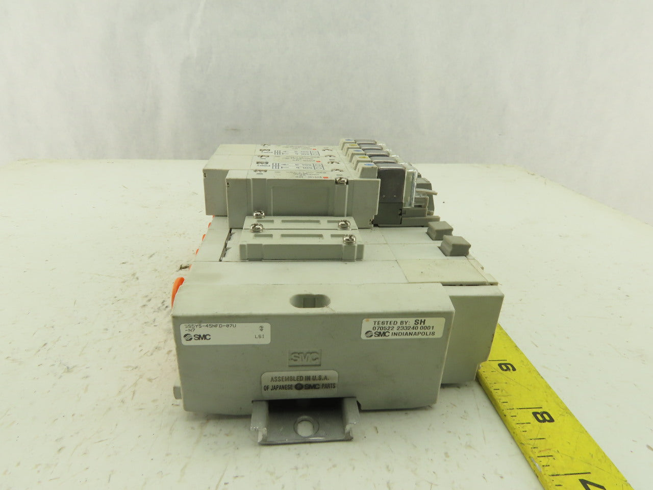 SMC SS5Y5-45NFD-07U Pneumatic Logic Manifold 24V Valve Bank