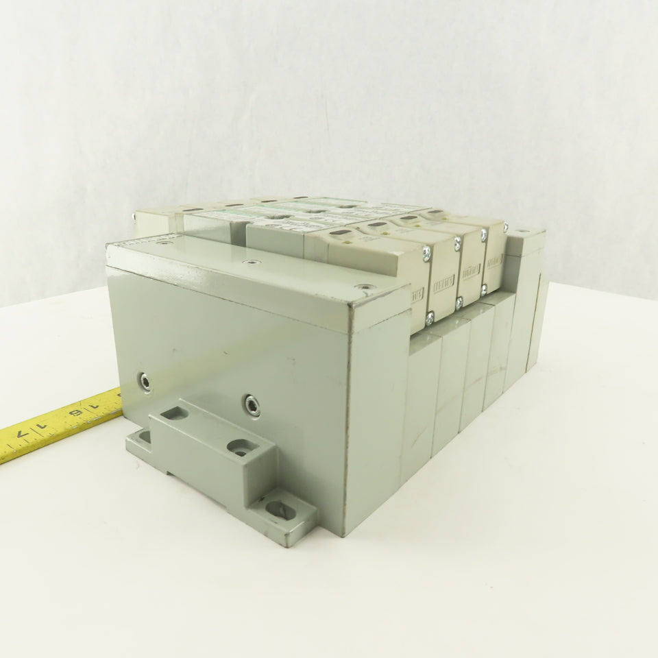 Numatics 123BB6Z2ML00061 Pneumatic Valve Manifold 3 Way Double Solenoid 24VDC