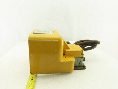 Double Foot Operator Control Switch 24VDC  Missing One Guard