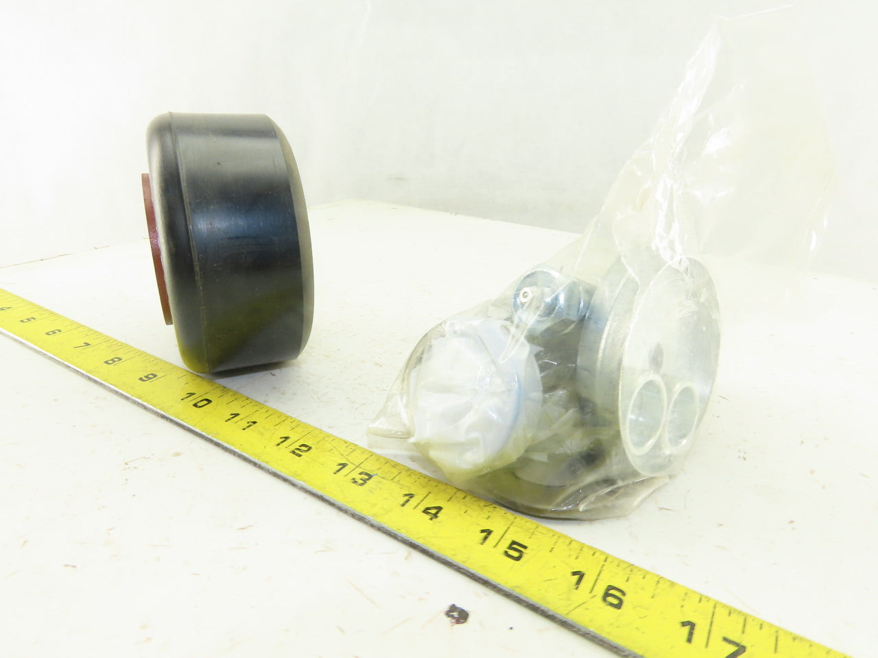 Raymond 671-018-99 Wheel Assembly Kit