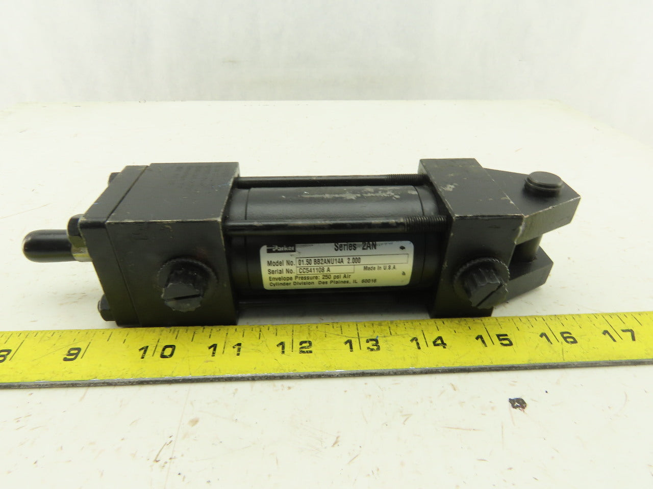 Parker BB2ANU14A 1-1/2" Bore 2" Stroke Clevis Mount Tie Rod Air Cylinder