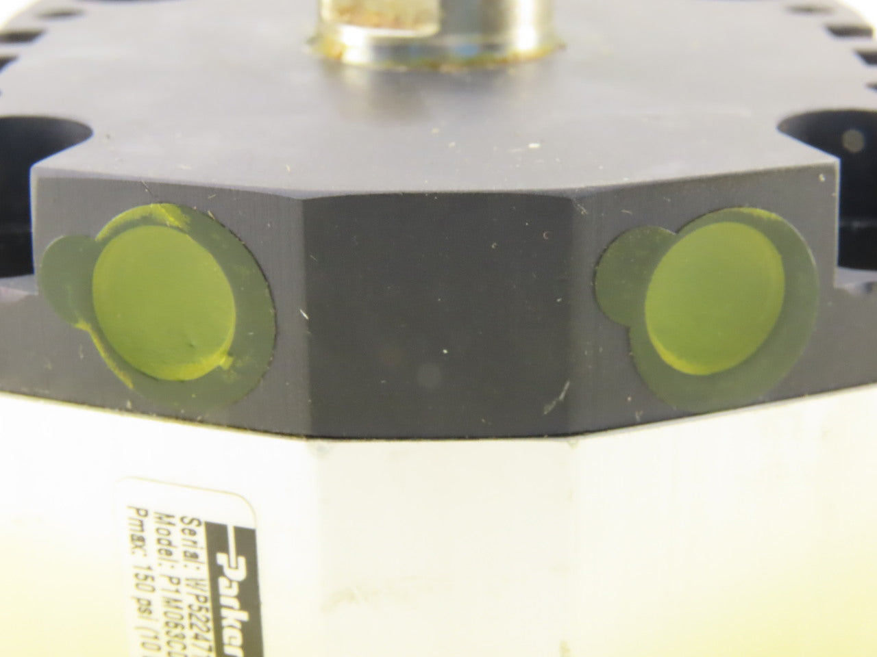 Parker P1M063CDCP6H25 63mm Bore 25mm Bore Compact Double Acting Air Cylinder
