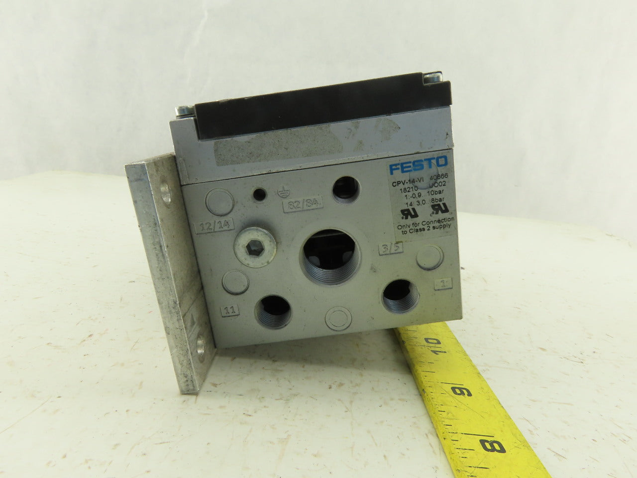 Festo CPV-14-VI Pneumatic Manifold Assembly W/6 Solenoid Valves 161 362