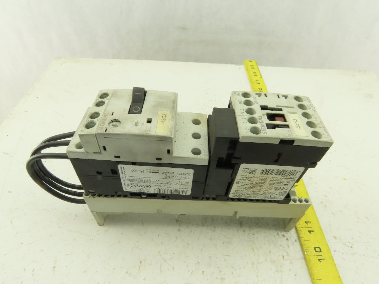 Siemens 3RV1011-1CA15 400V Motor Starter Breaker 1.8-2.5A Trip Contactor 24VDC