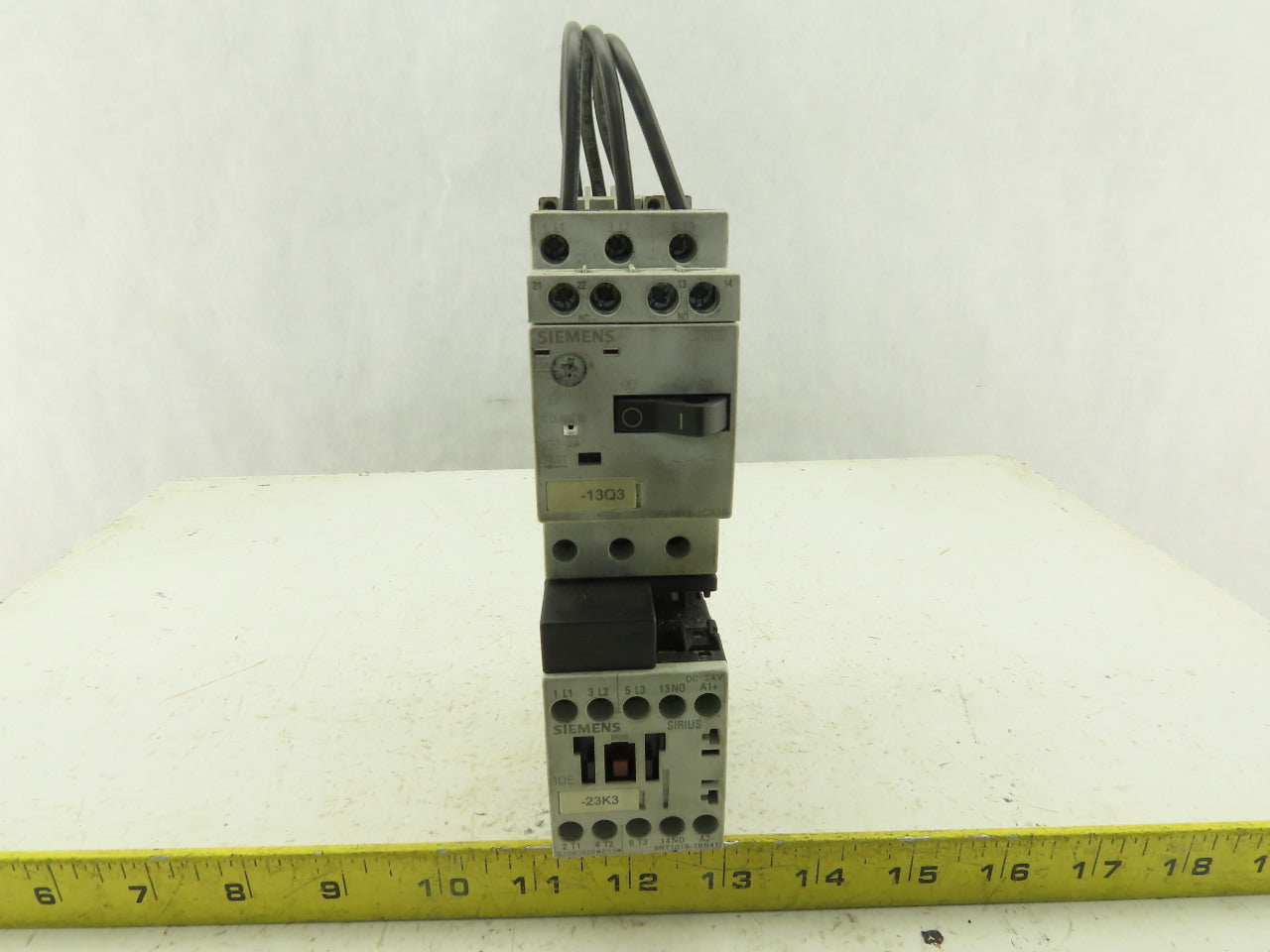 Siemens 3RV1011-1CA15 400V Motor Starter Breaker 1.8-2.5A Trip Contactor 24VDC