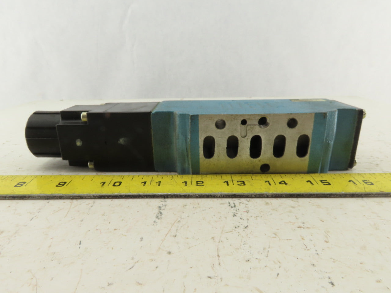 MAC PR125A-GCAA Pneumatic Valve  Pressure Regulator 0-120 PSI