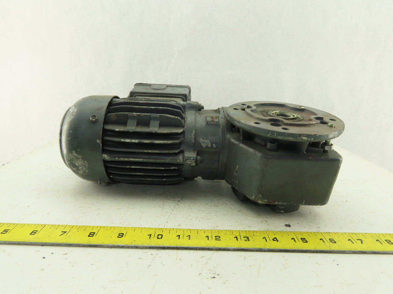 Bauer SG1-34/DK54-143L 40:1 Ratio 40RPM 0.11kW 60Hz 400V Right Angle Gearmotor